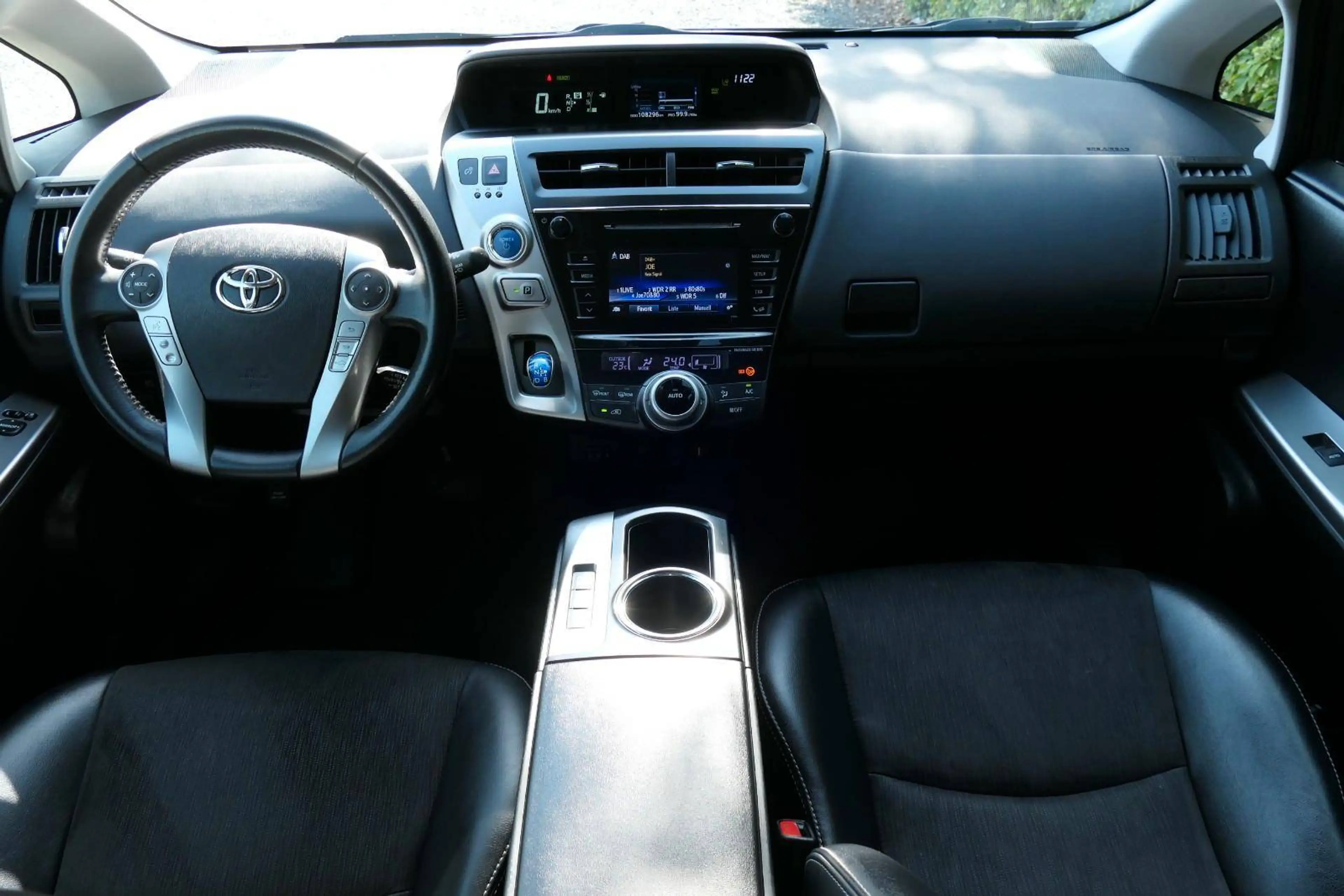 Toyota Prius+ Prius (Hybrid) Comfort-7-Sitze-Navi-Kamera-PDC-Verkehrszeichenerkennung — photo 14
