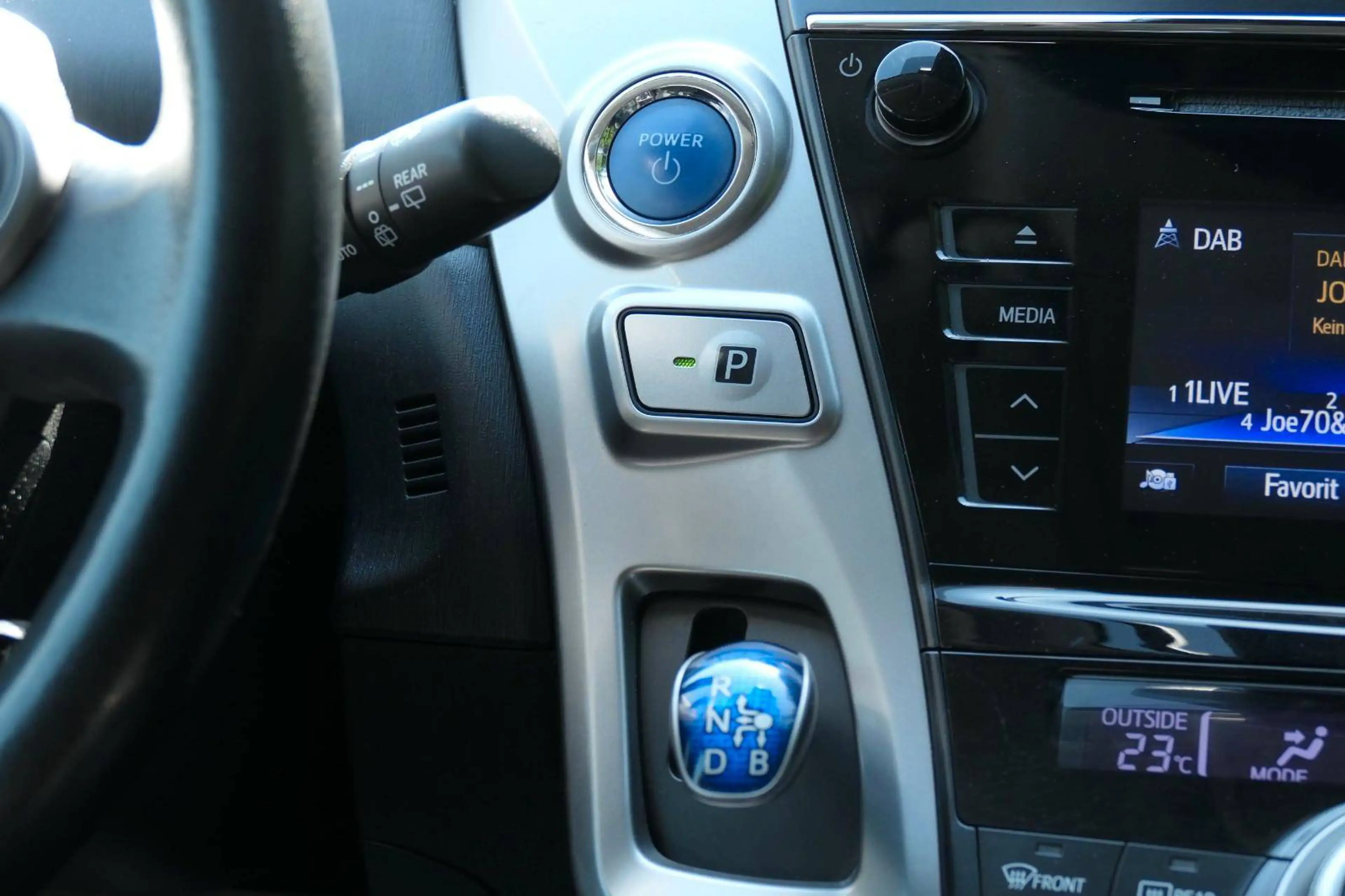 Toyota Prius+ Prius (Hybrid) Comfort-7-Sitze-Navi-Kamera-PDC-Verkehrszeichenerkennung — photo 6