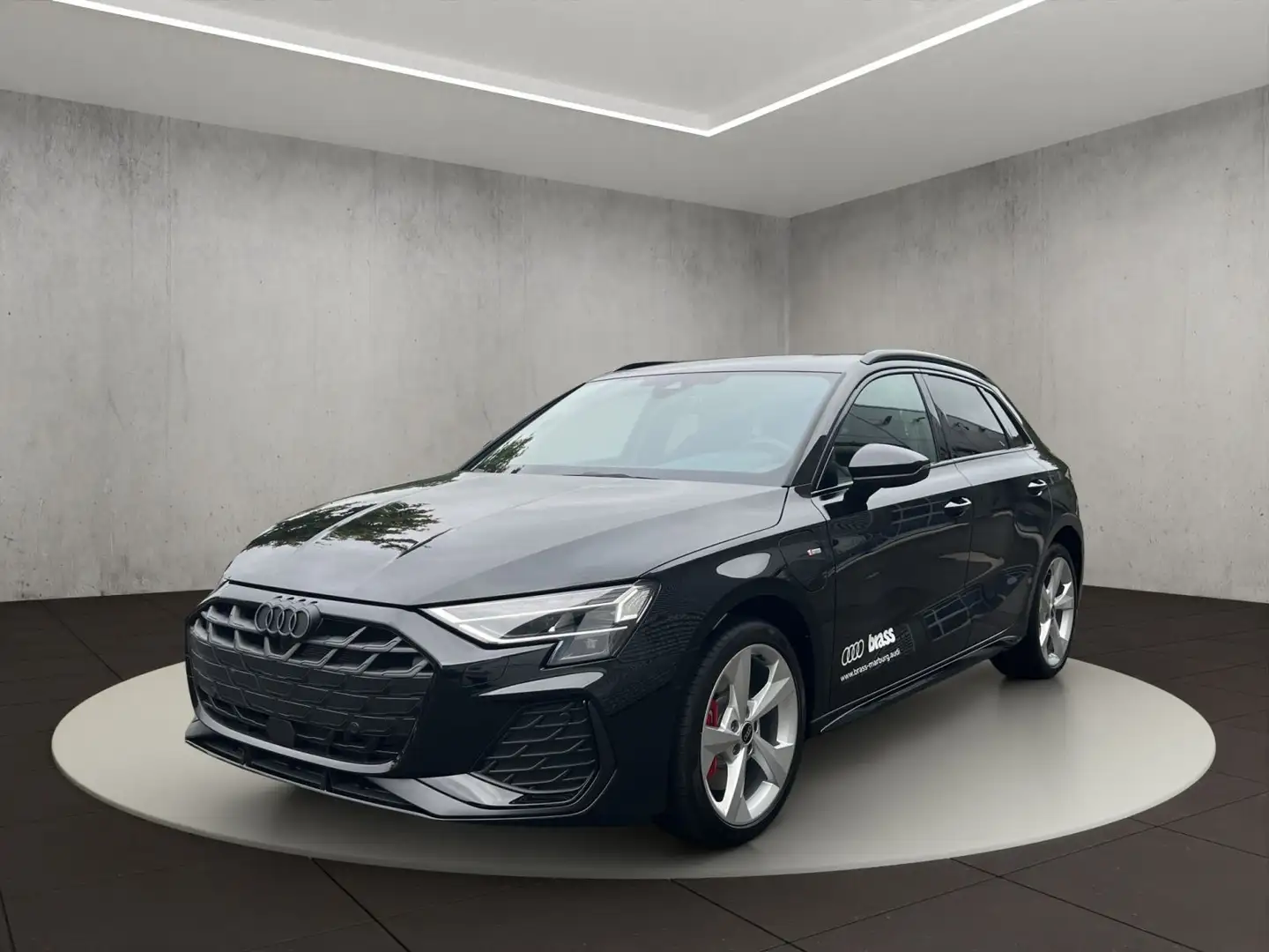 Audi A3 S line 45 TFSIe S tronic 272 PS Zwart - 1