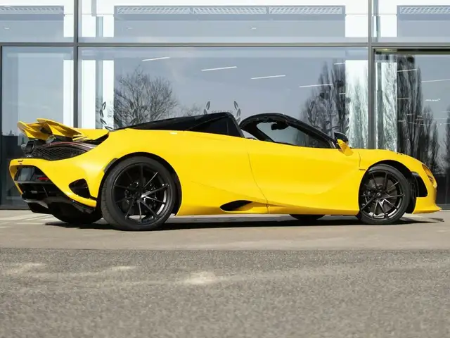 McLaren 750S 750S Spider / Volcano Yellow / Comfort Seats / B&W Ansicht 7