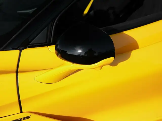 McLaren 750S 750S Spider / Volcano Yellow / Comfort Seats / B&W Ansicht 16