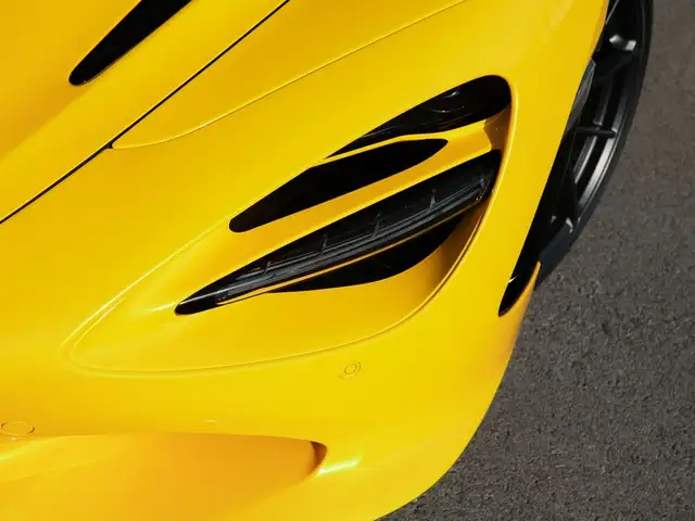 McLaren 750S 750S Spider / Volcano Yellow / Comfort Seats / B&W Ansicht 12