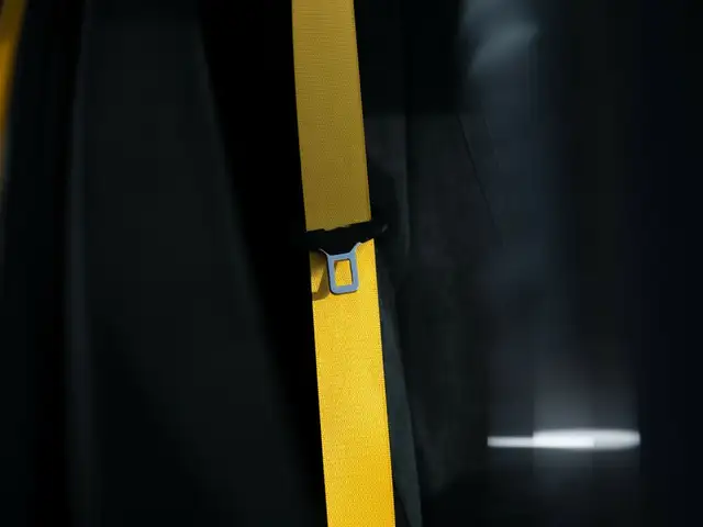 McLaren 750S 750S Spider / Volcano Yellow / Comfort Seats / B&W Ansicht 21