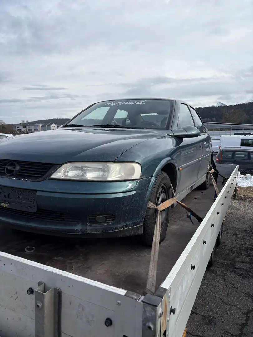 Opel Vectra - 1