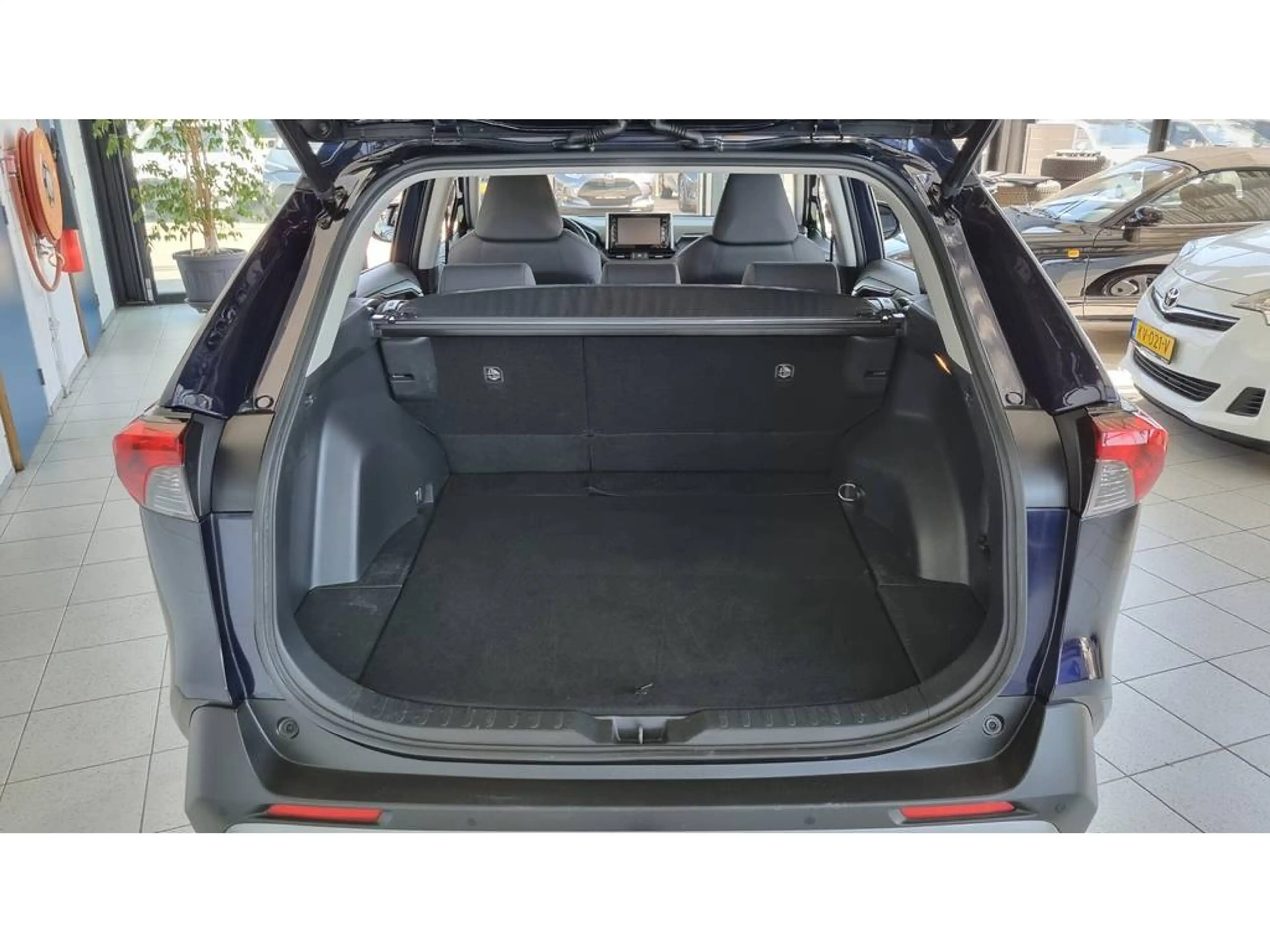Toyota RAV 4 2.5 AWD | Trekhaak 1650 kg | Dodehoekdetectie | st — photo 24