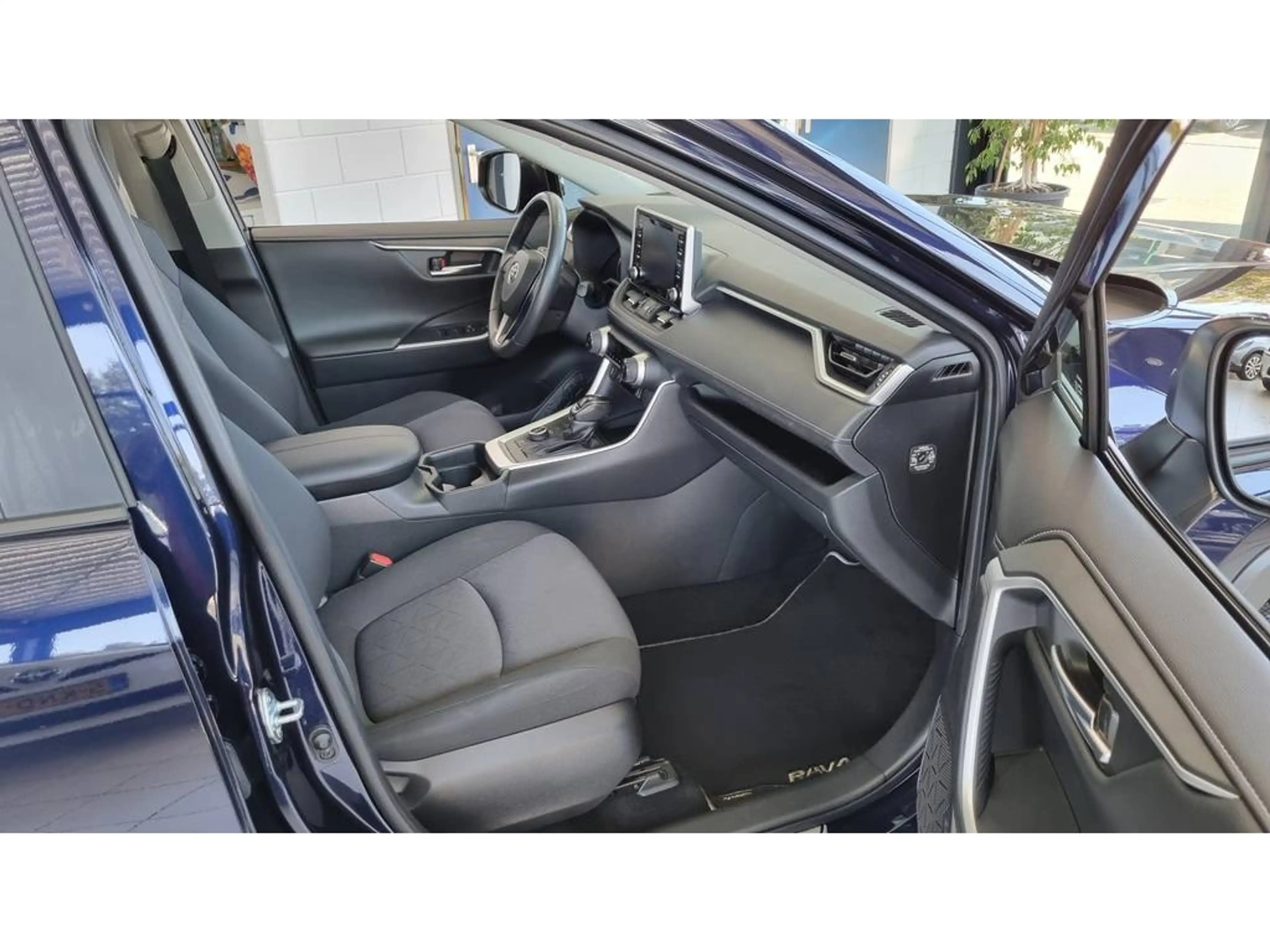 Toyota RAV 4 2.5 AWD | Trekhaak 1650 kg | Dodehoekdetectie | st — photo 22