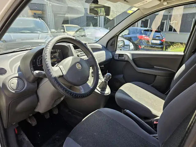 Fiat Panda view 6