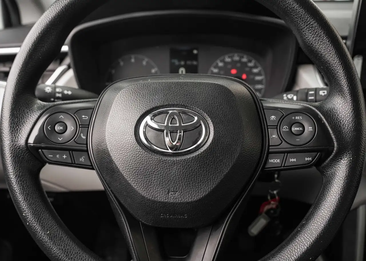 Toyota Corolla Cross снимка Toyota Corolla Cross