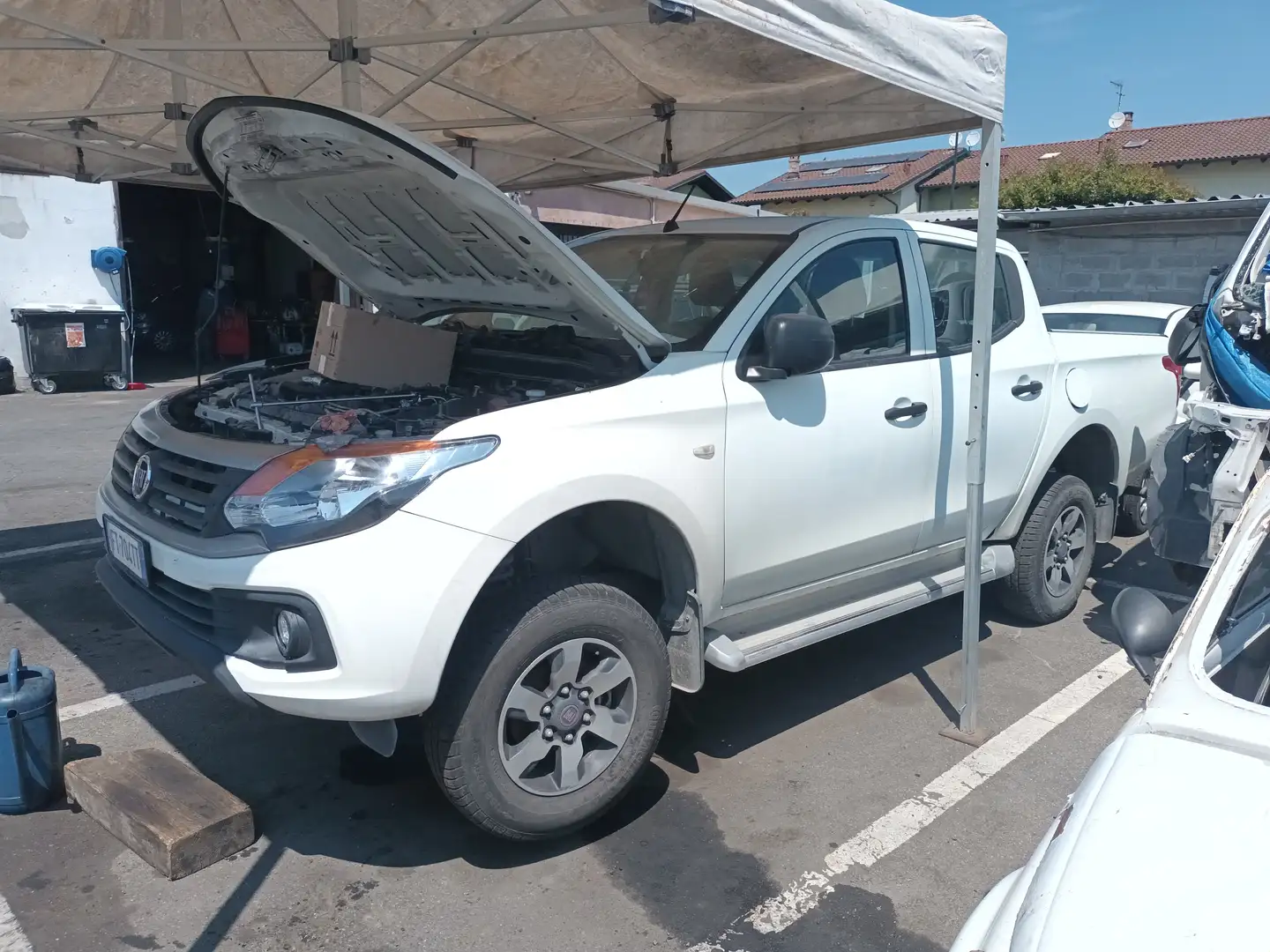 Fiat Fullback 2.4 doppia cabina LX 4wd**MOTORE GUASTO** Blanc - 1