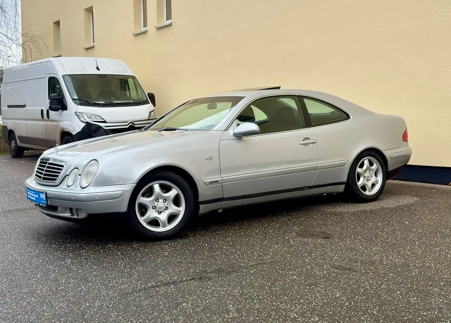 Mercedes-Benz CLK 200 ELEGANCE AUTOMATIK TÜV KLIMA PDC MEMORY Silber - 2