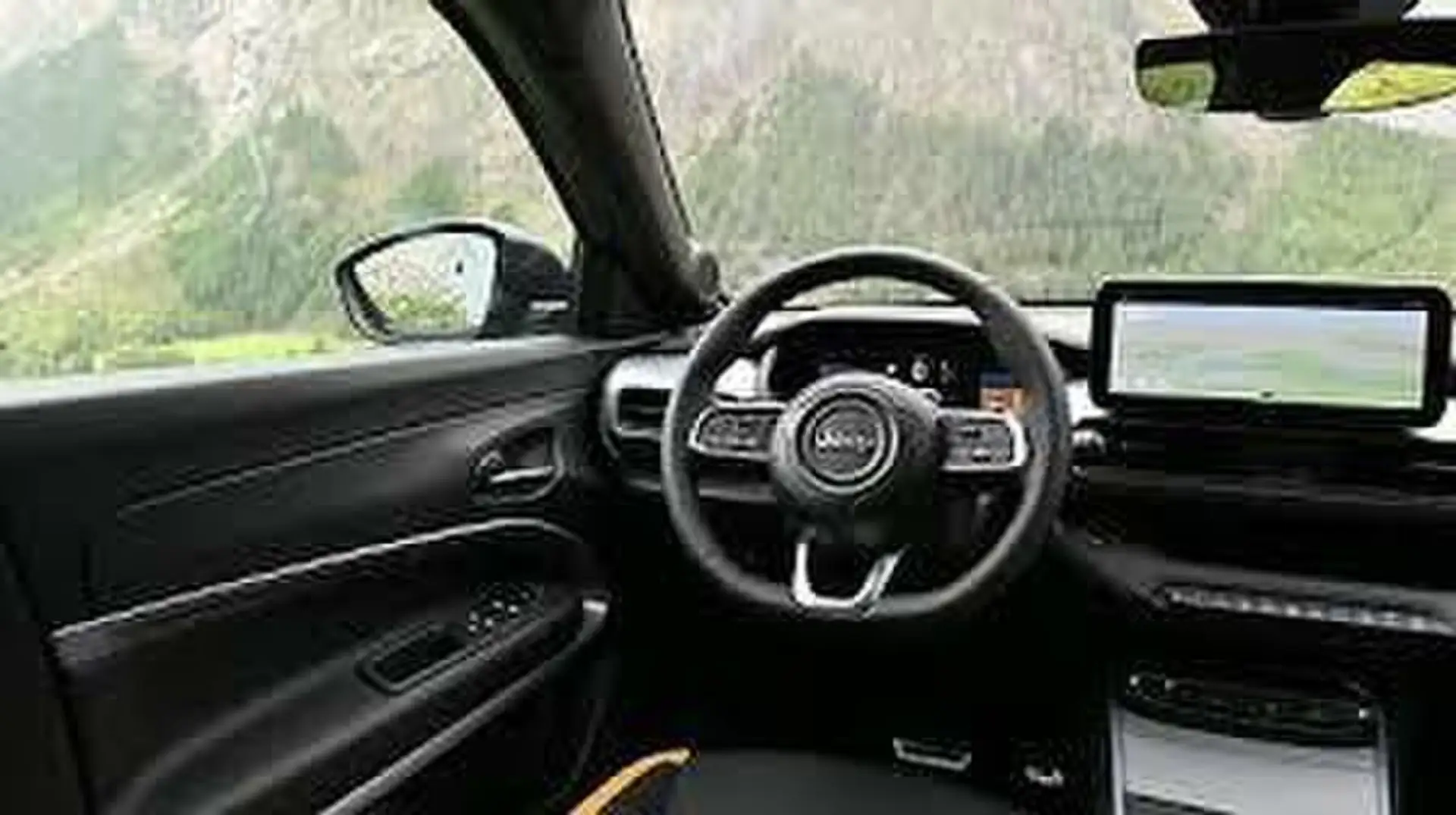 Jeep Avenger 1.2 T3 e-Hybrid 4xe The North Face e-DCT6 Gris - 2