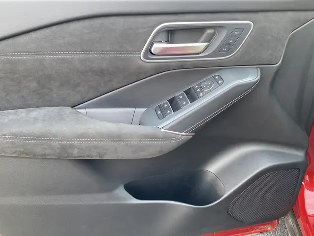 Nissan Qashqai view 3