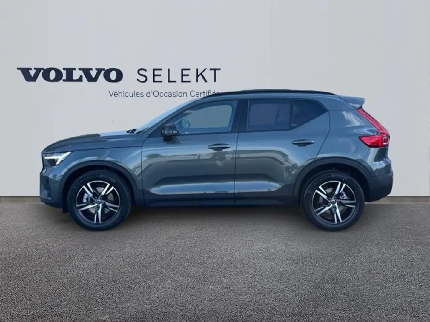 Volvo XC40 B3 163ch Lounge Edition DCT 7 Vert - 2