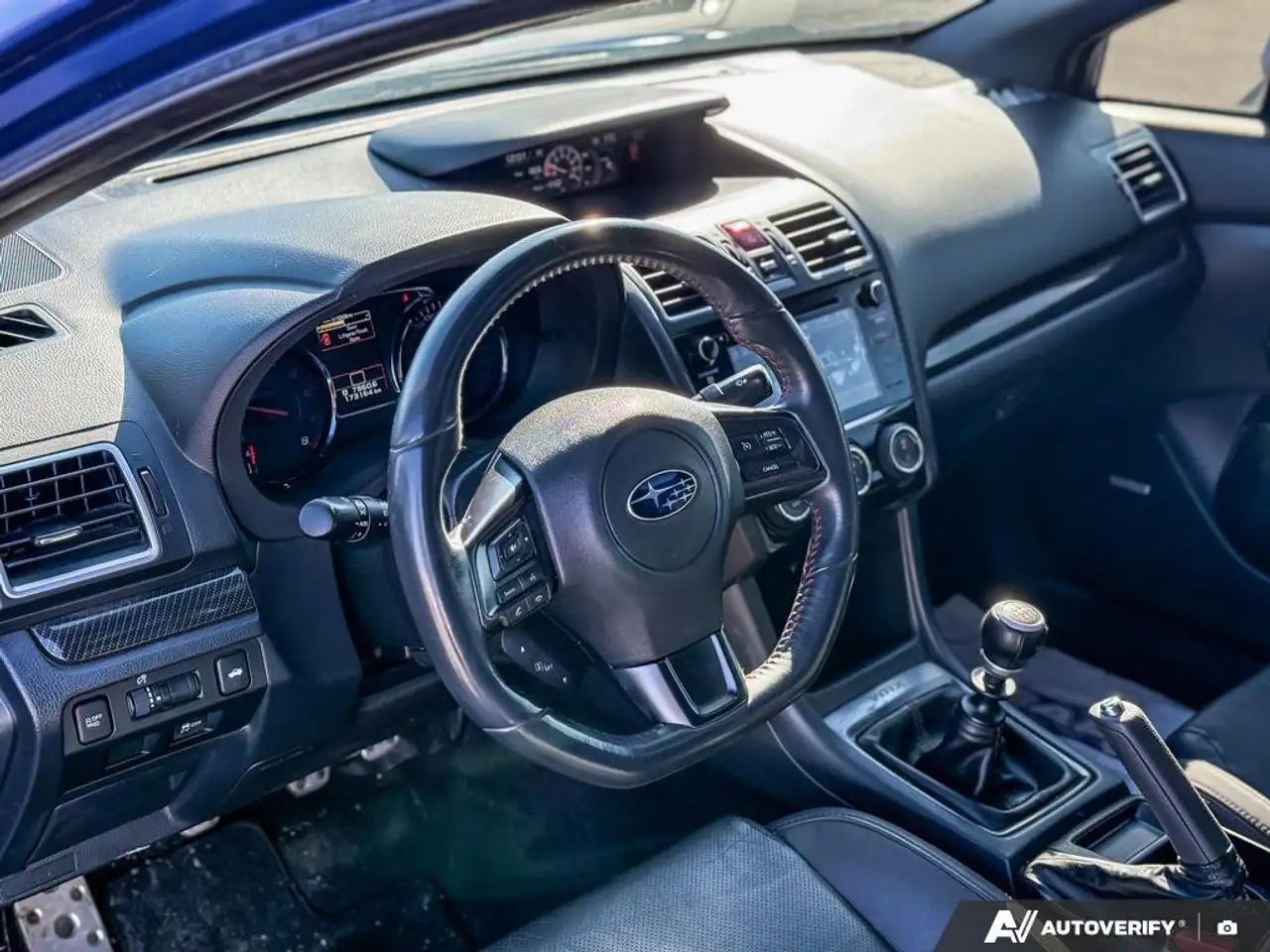 Subaru WRX снимка Subaru WRX