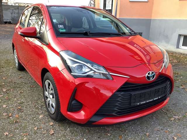 Imagine Toyota Yaris 1,0-l-VVT-i Klima Kamera