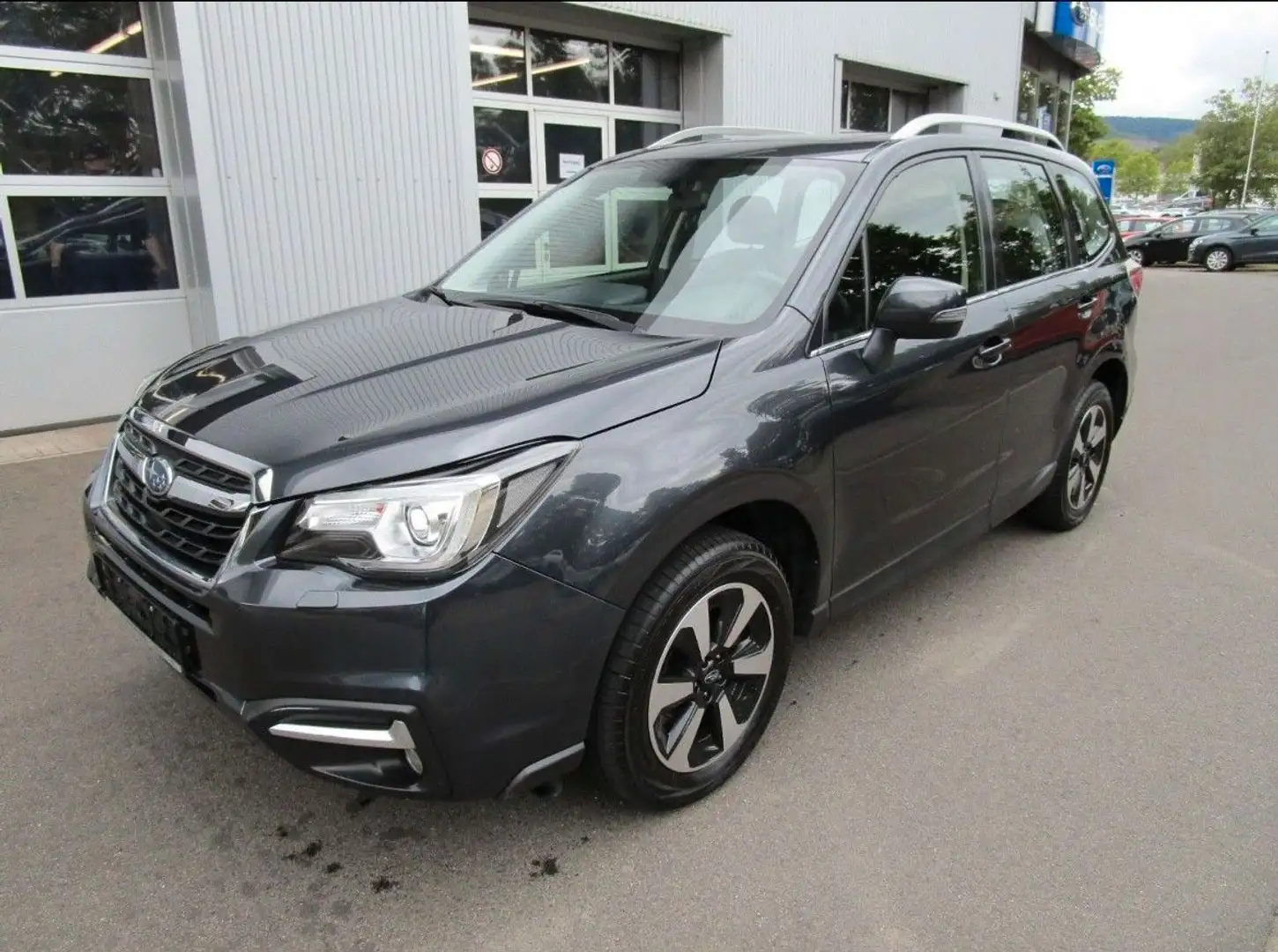 Subaru Forester 2.0D Exclusive Lineartronic + AHK Grey - 1