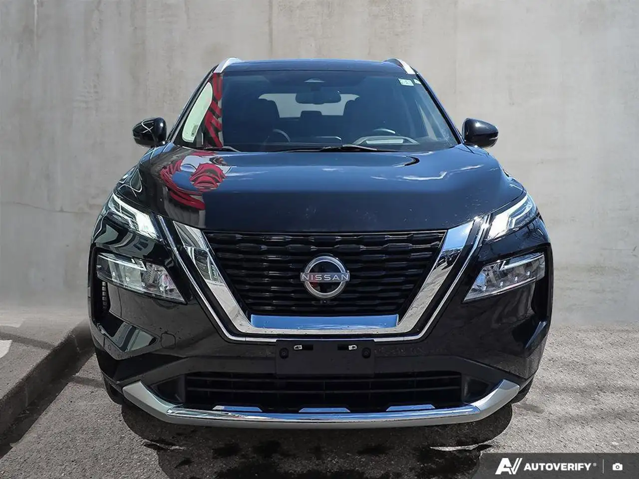 Nissan Rogue снимка Nissan Rogue