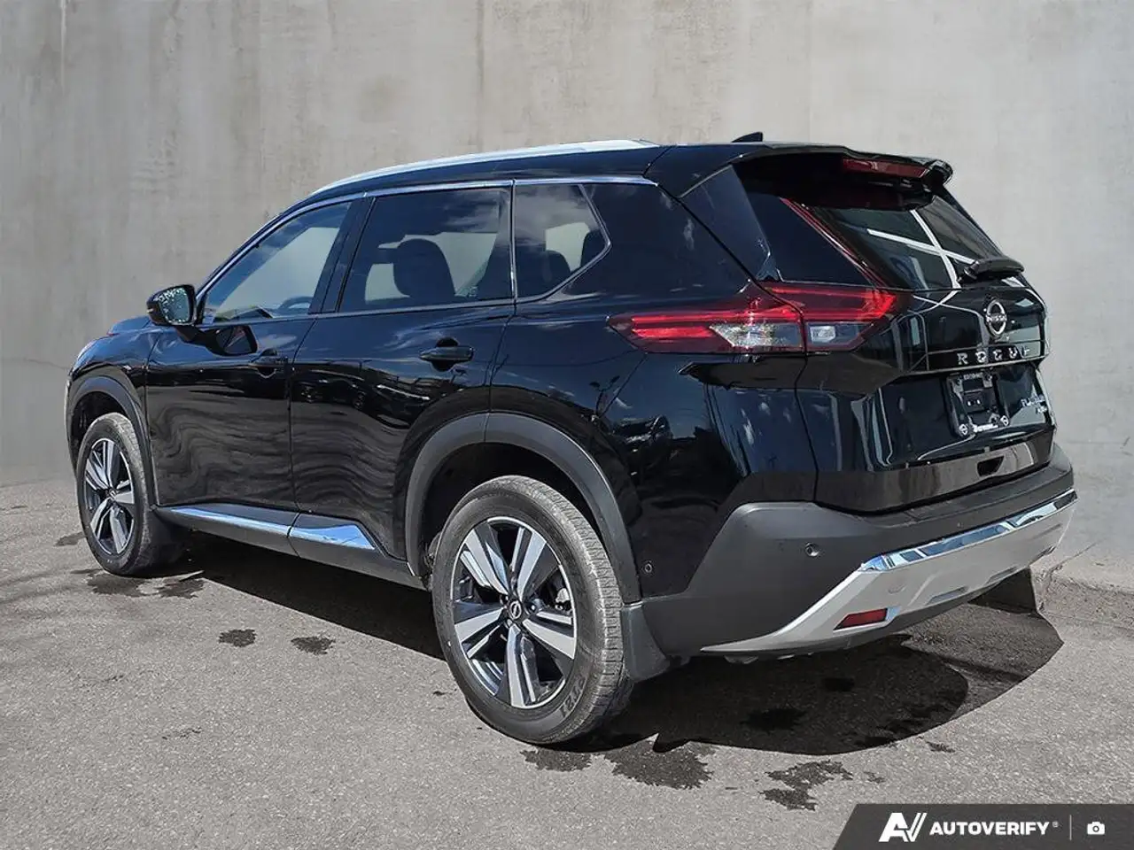 Nissan Rogue снимка Nissan Rogue