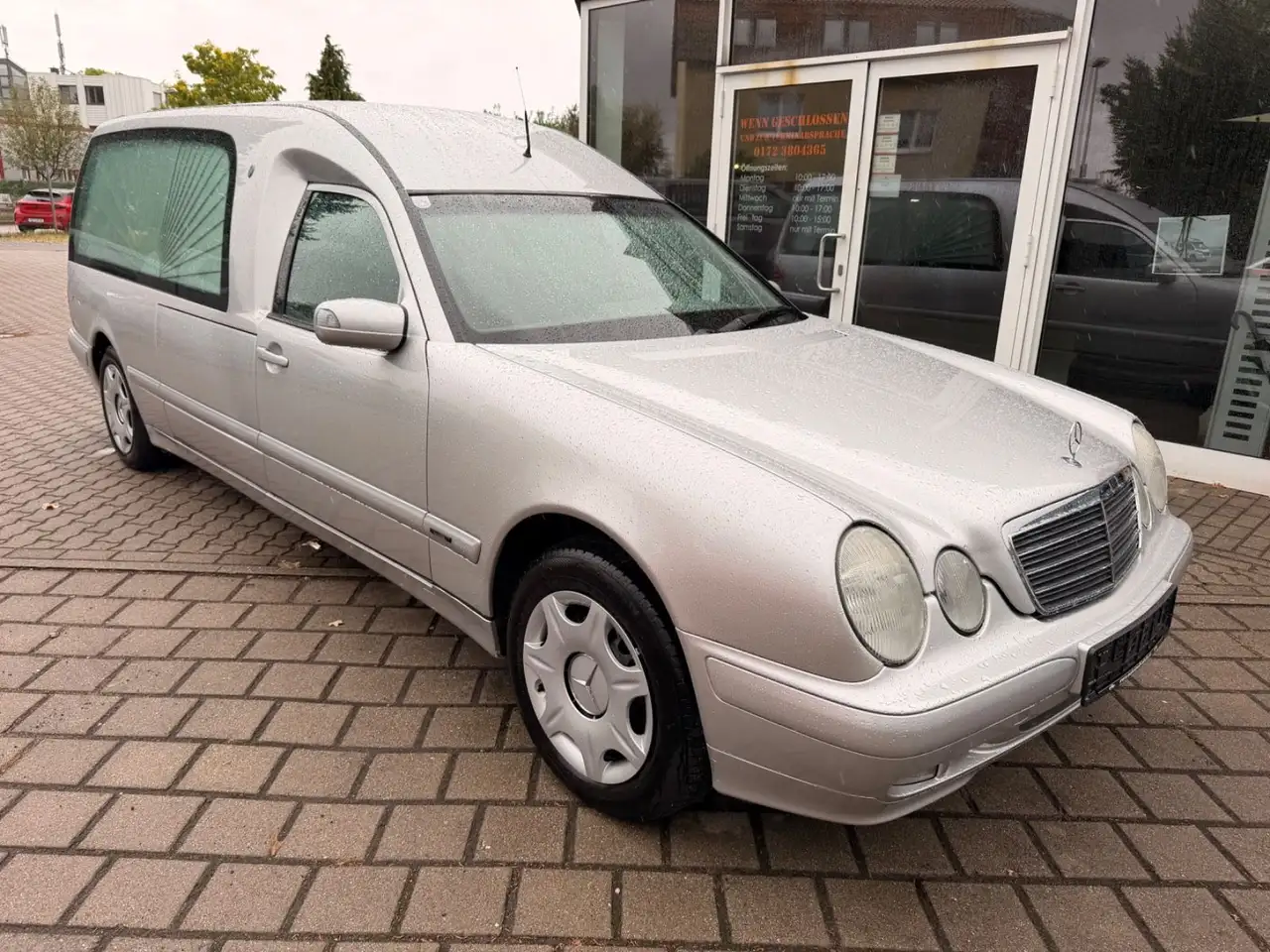 Mercedes-Benz E 220 CDi "Kuhlmann" Bestattungswagen, foto 2