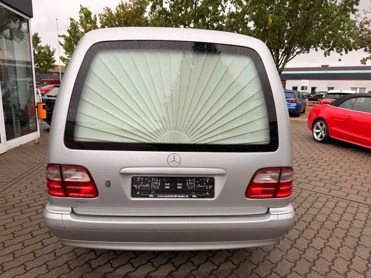 Mercedes-Benz E 220 CDi "Kuhlmann" Bestattungswagen, foto 6