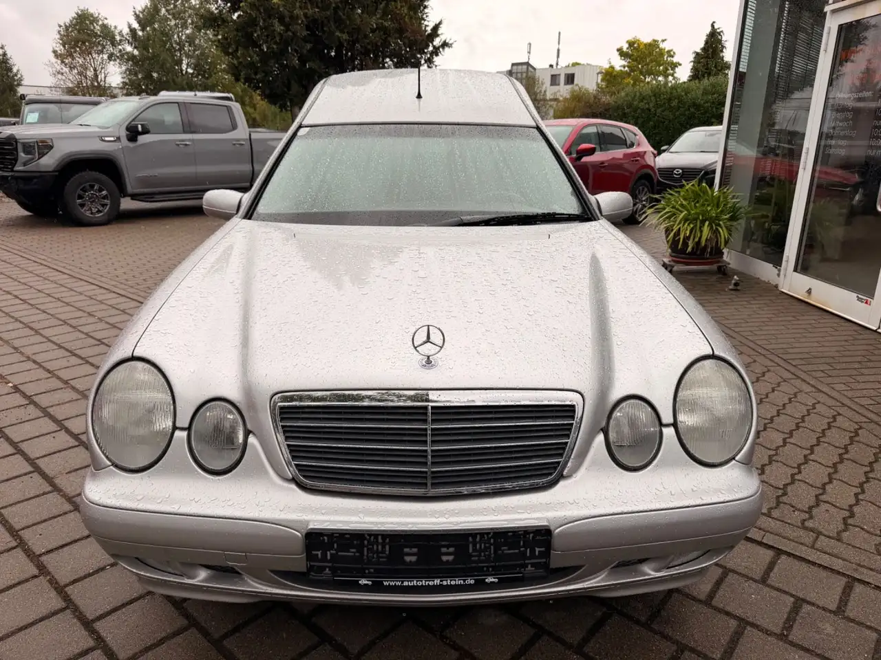 Mercedes-Benz E 220 CDi "Kuhlmann" Bestattungswagen, foto 3
