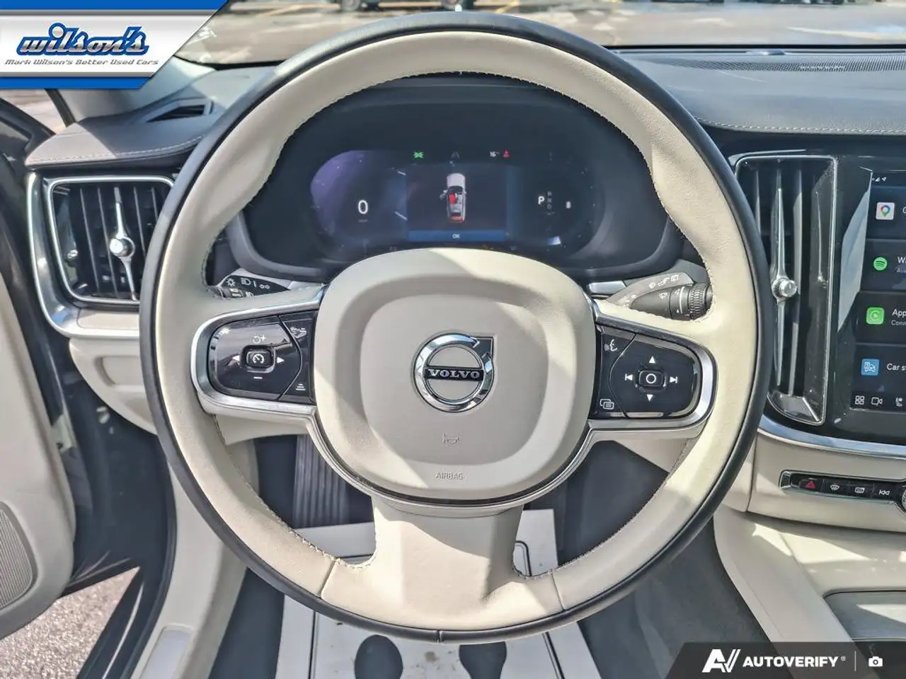 Volvo V60 снимка Volvo V60