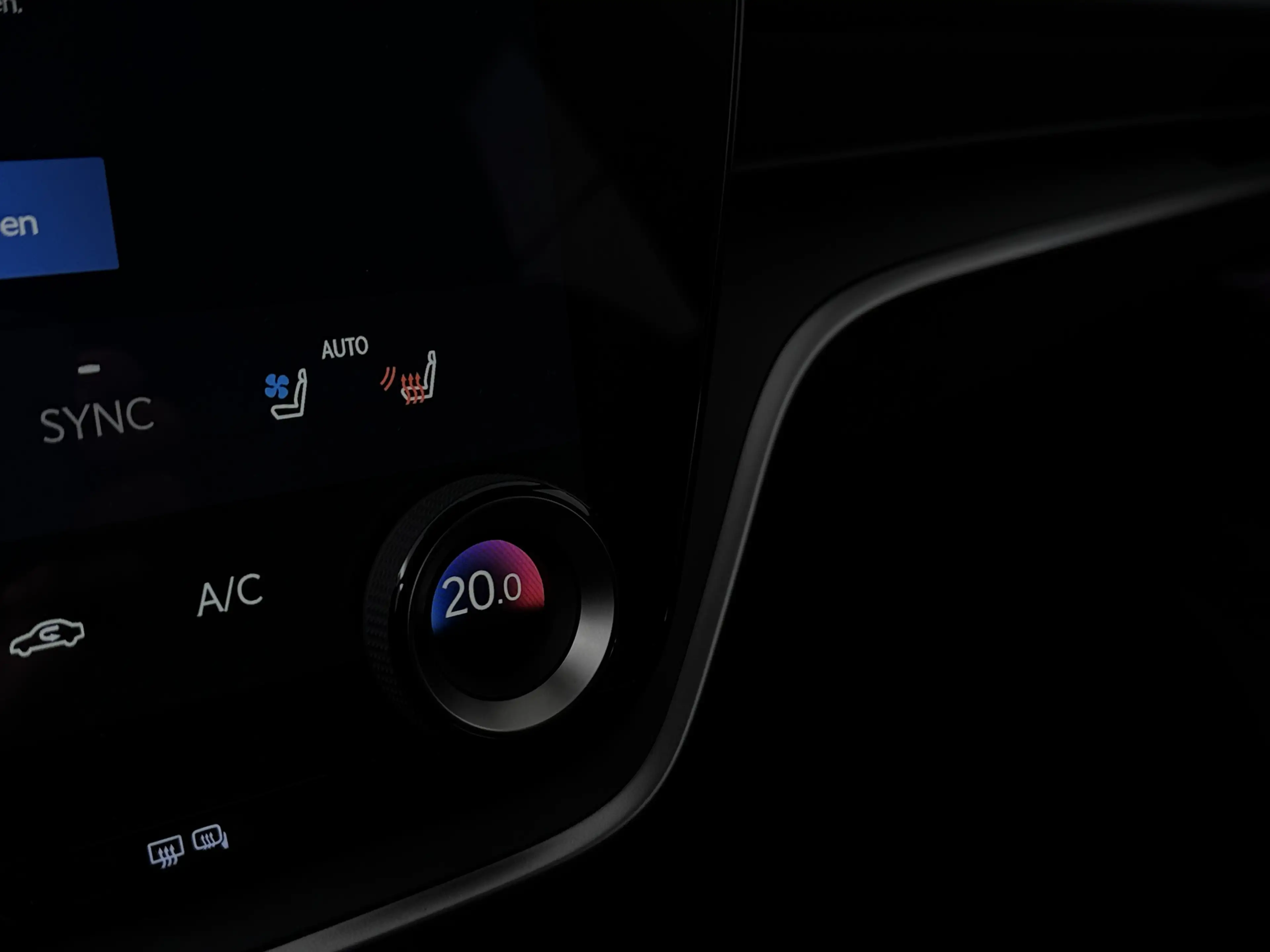Lexus RZ 550e DIRECT 4 F SPORT 77 kWh | Mark Levinson Audio — photo 12