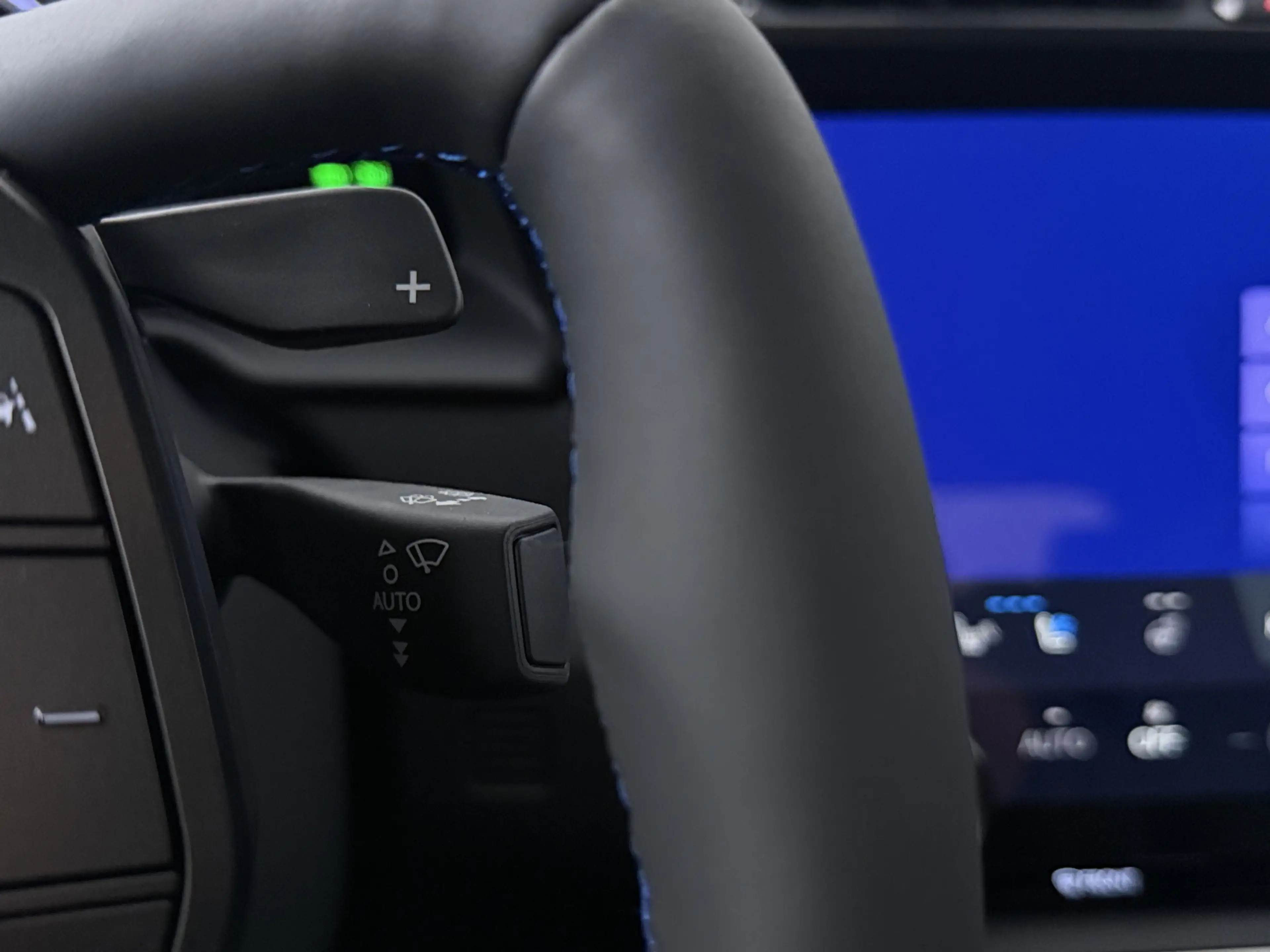 Lexus RZ 550e DIRECT 4 F SPORT 77 kWh | Mark Levinson Audio — photo 10