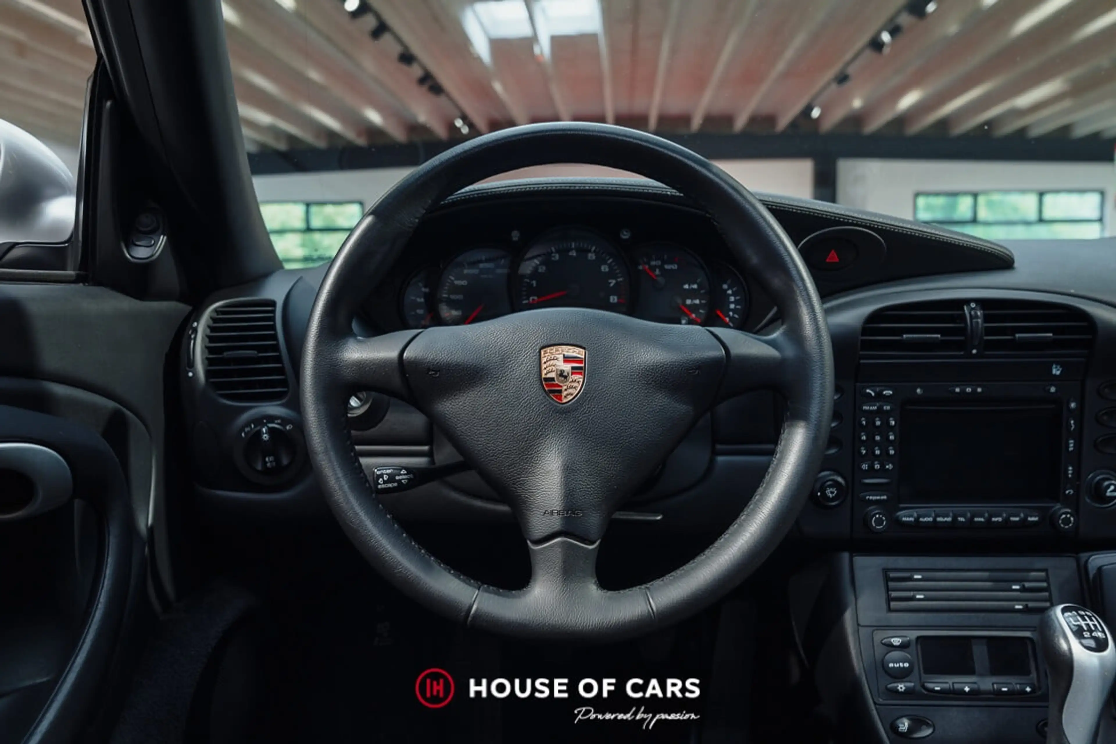Porsche 996 .2 CARRERA COUPE MANUAL 1ST PAINT - LOW MILEAGE — photo 15