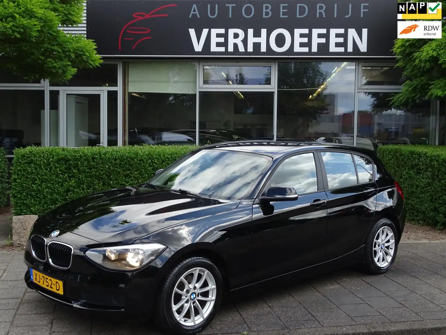 BMW 116 1-serie 116d High Executive - AUTOMAAT - STOEL VER Zwart - 1