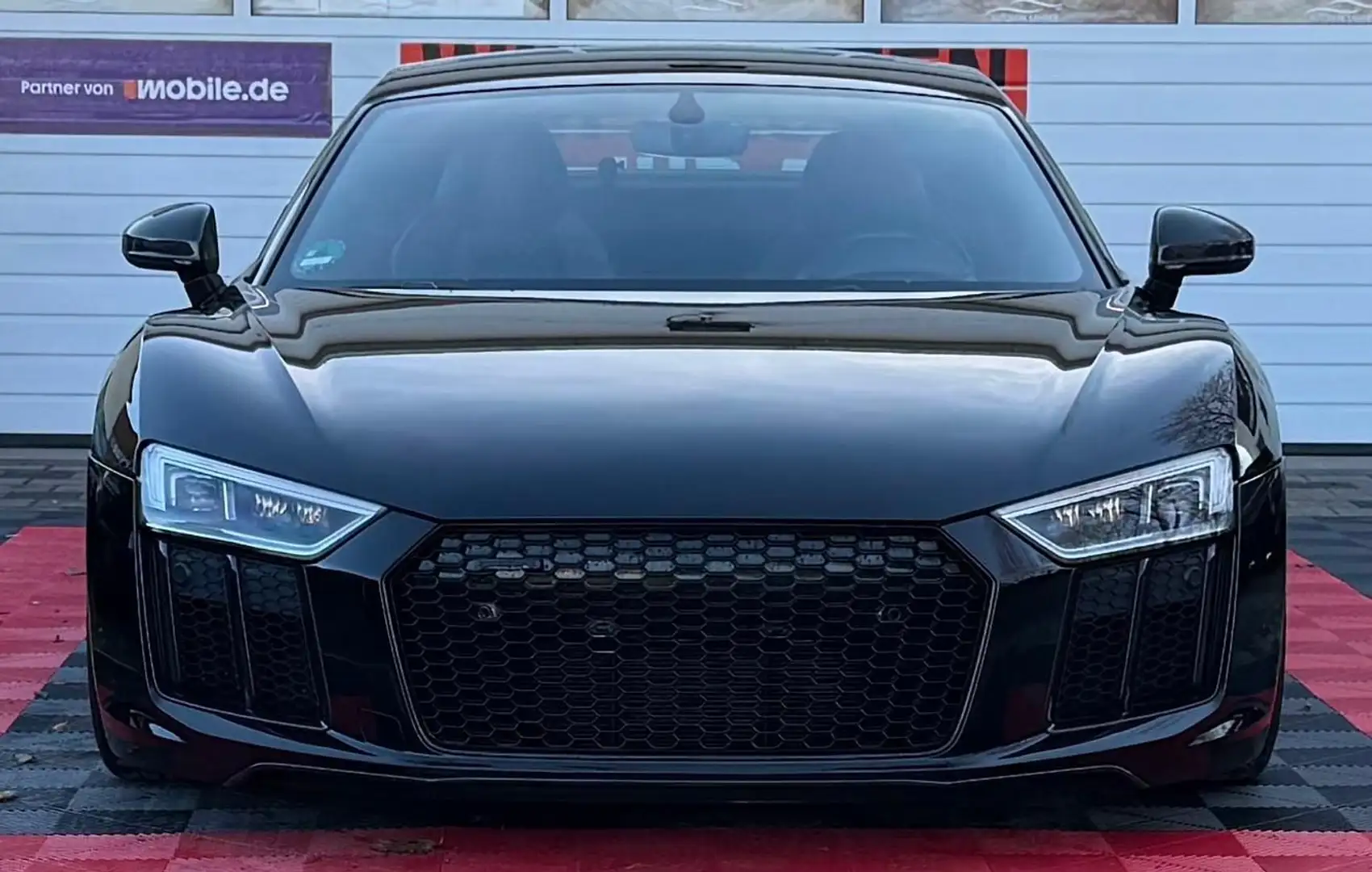 Audi R8 Coupe 5.2 FSI QUATTRO PLUS*CARBON*B&O* Schwarz - 2