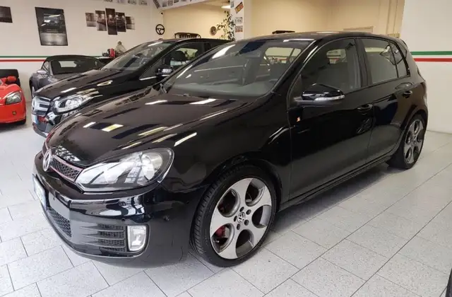 Volkswagen Golf GTI 2.0 TSI