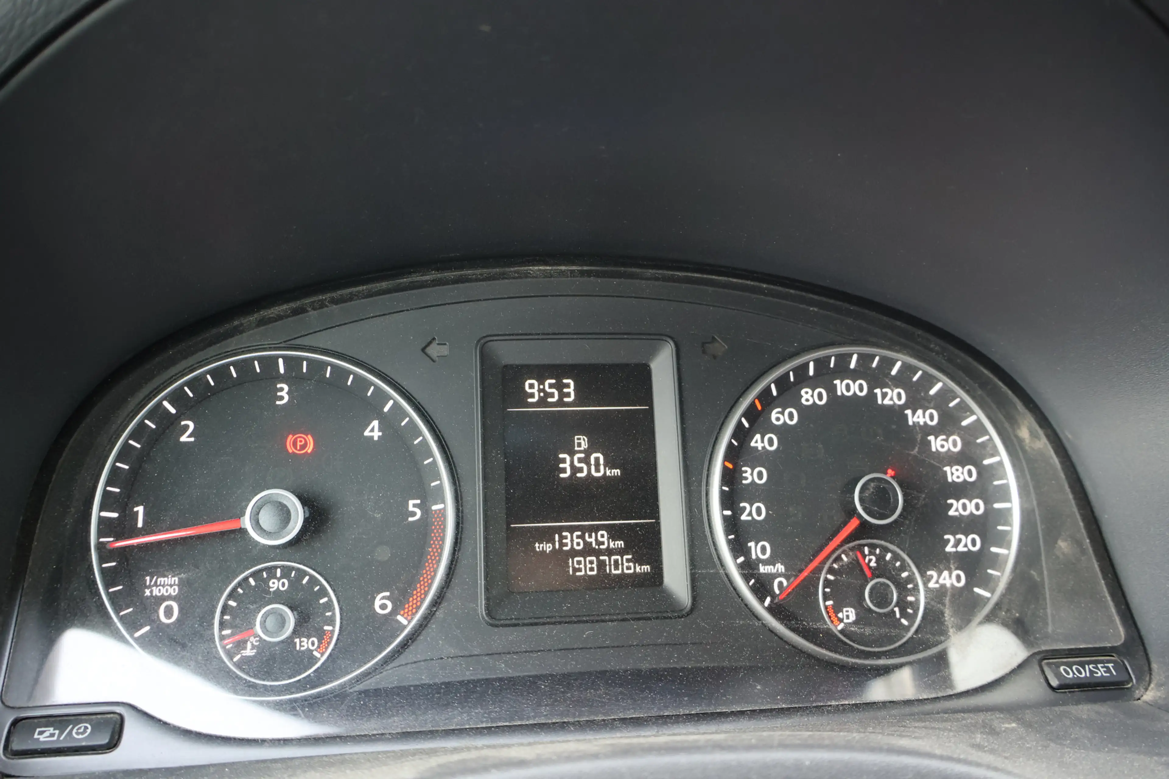 Volkswagen Caddy 1.6 TDI 5p. 30 Jahre Edition — photo 10
