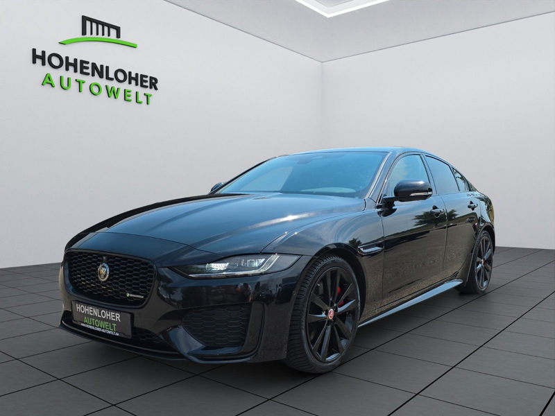 Jaguar XE P250 R-Dynamic Black *LED *RFK *PDC