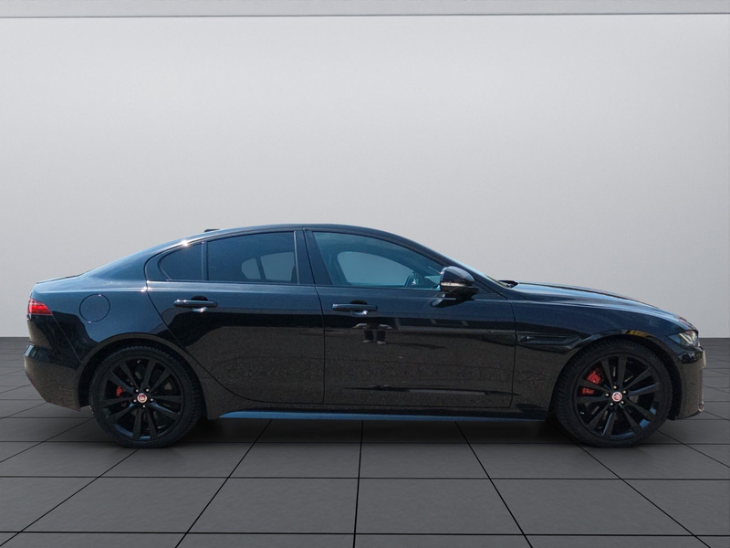 Jaguar XE P250 R-Dynamic Black *LED *RFK *PDC — photo 8