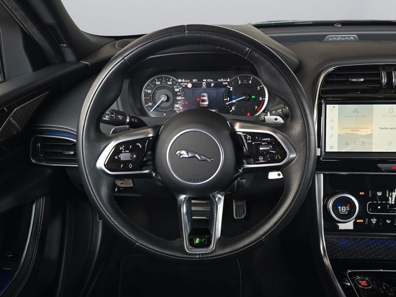 Jaguar XE P250 R-Dynamic Black *LED *RFK *PDC — photo 15
