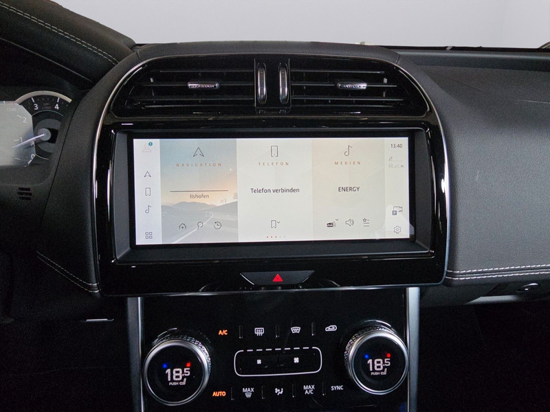 Jaguar XE P250 R-Dynamic Black *LED *RFK *PDC — photo 14