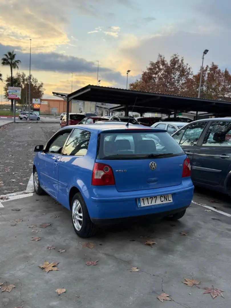 Volkswagen Polo 1.2 Conceptline 65 Blau - 2