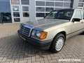 Mercedes-Benz 200 200 W124 Limousine Top Zustand, H-Kennzeichen Plateado - thumbnail 6