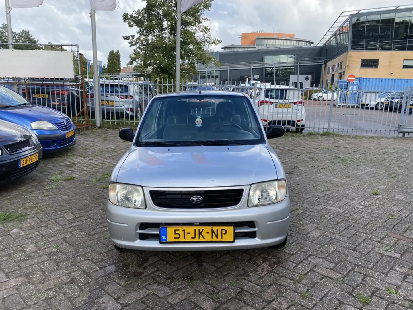 Daihatsu Cuore 1.0-12V DVVT RTI !!,Centraledeurvergrendeling,Radi Grau - 2