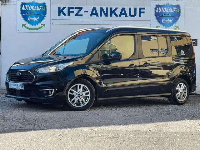 Ford Grand Tourneo Connect Titanium