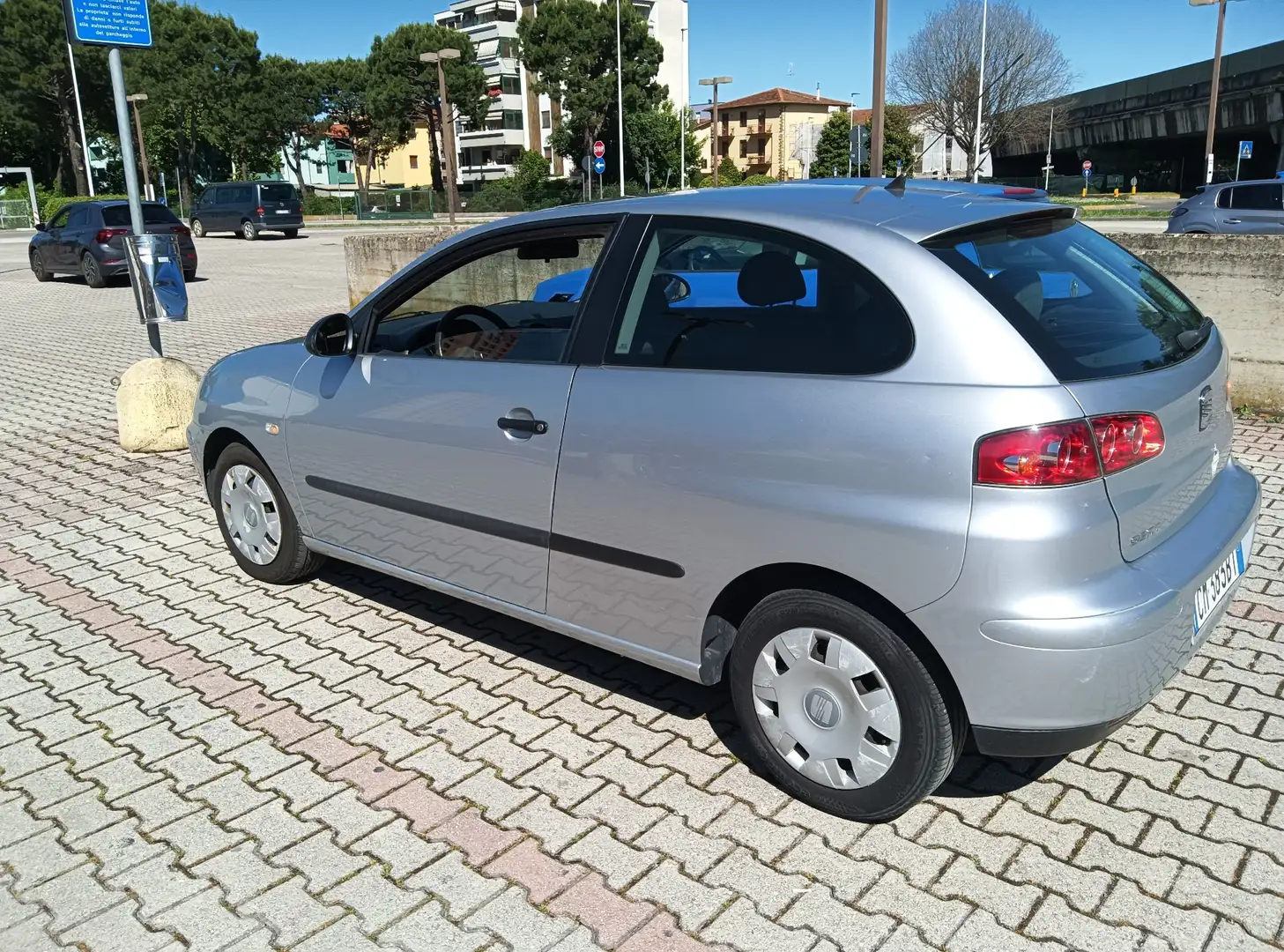 SEAT Ibiza 3p 1.2 12v Reference - 1