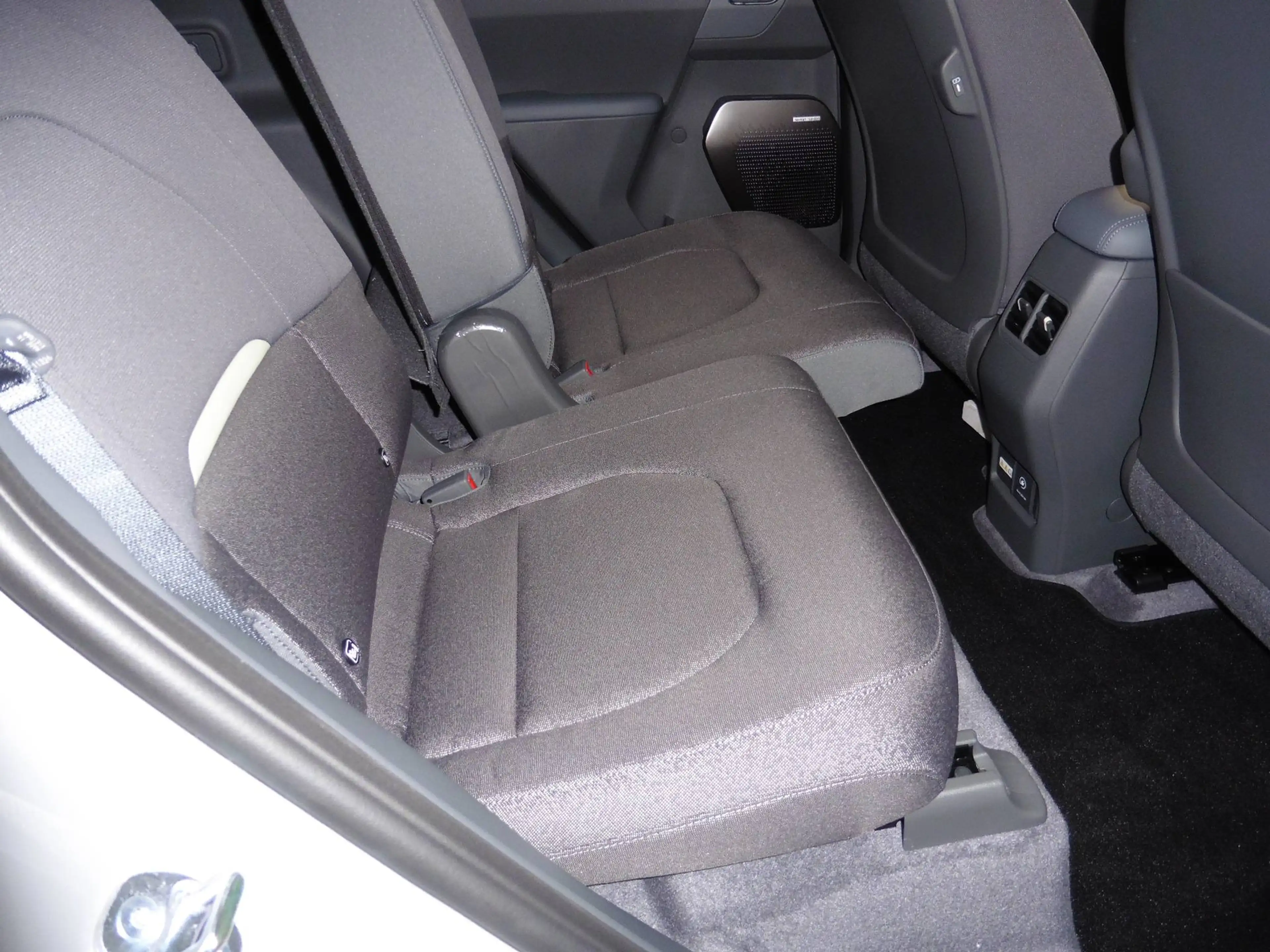 Kia EV2 108 kW Earth,P2,P3,P5,P6,P7,4 Sitzer — photo 11
