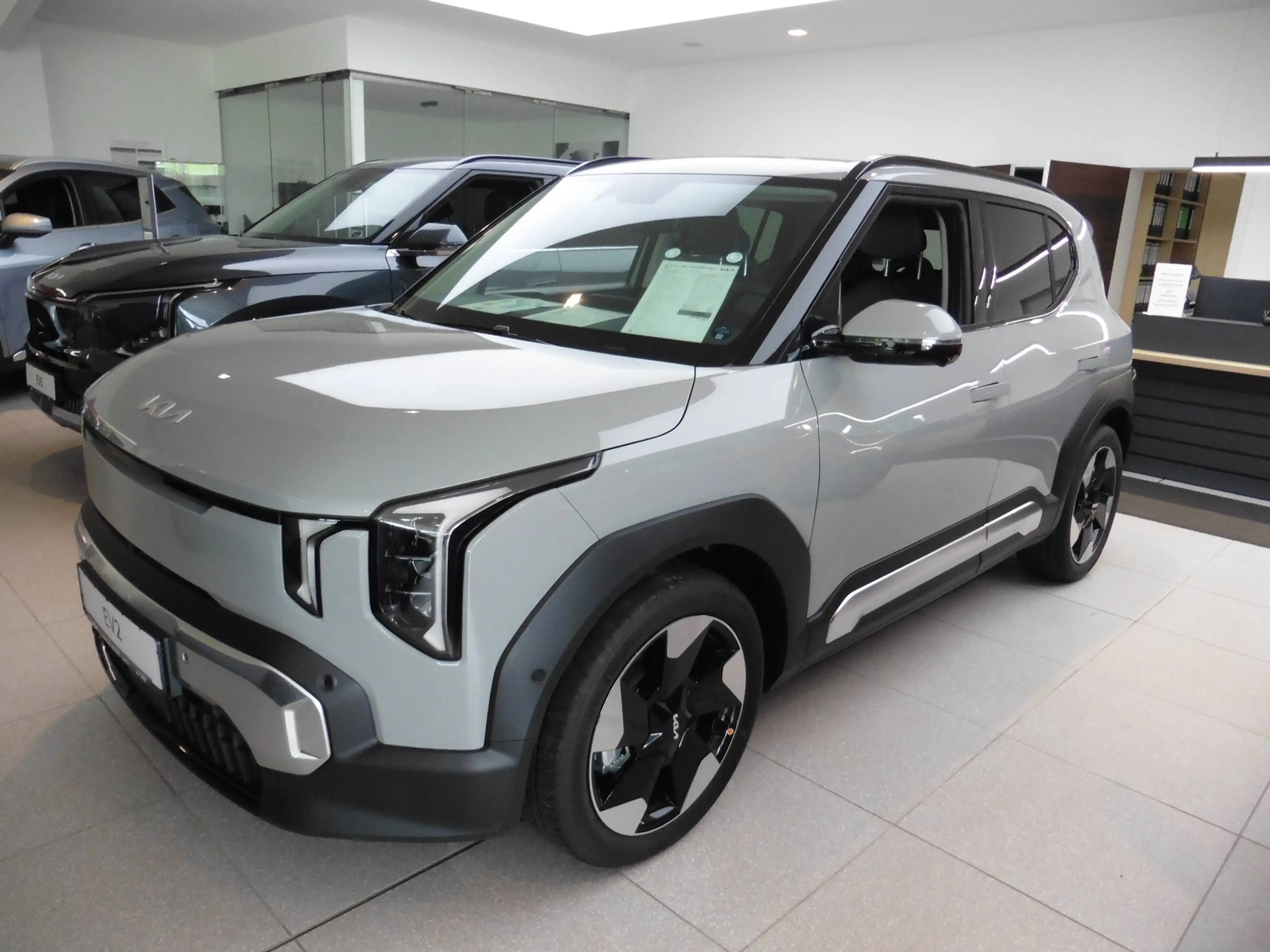 Kia EV2 108 kW Earth,P2,P3,P5,P6,P7,4 Sitzer