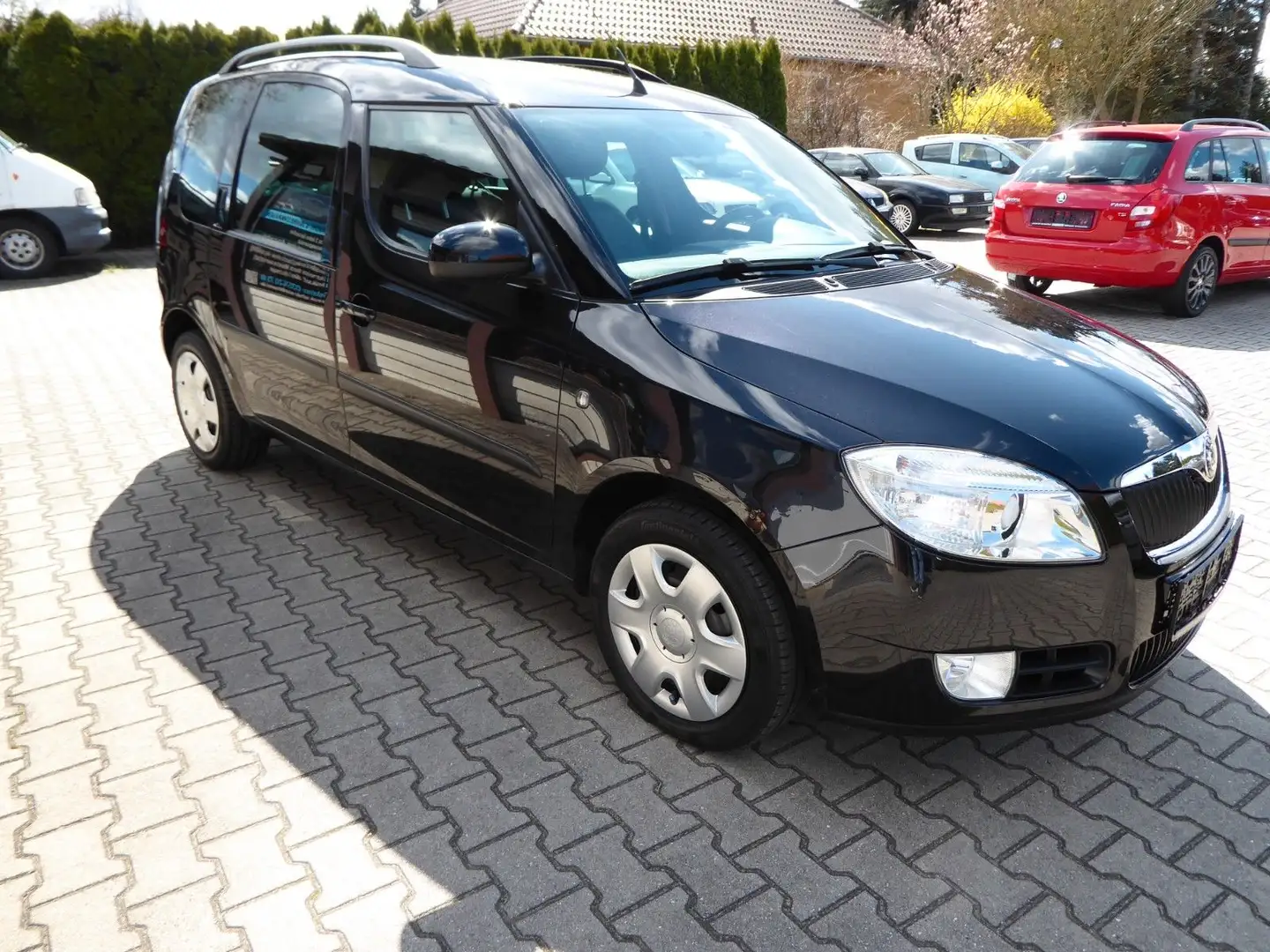 Skoda Roomster 1.4 Style Plus Edition SHZ/HU neu Noir - 2