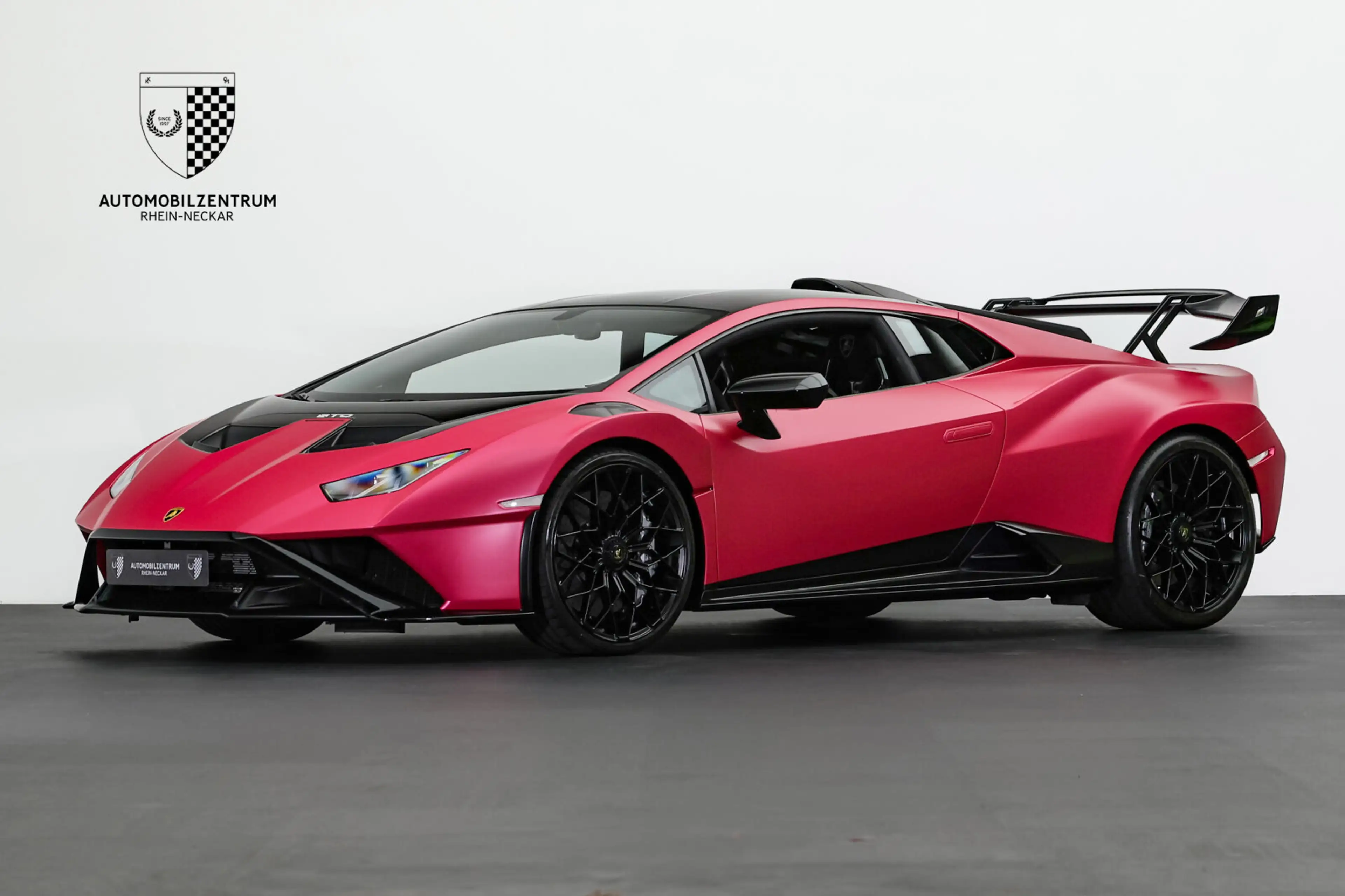 Lamborghini Huracán Huracán STO FullCarbon/RacingSeats/Camera/PPF — photo 3