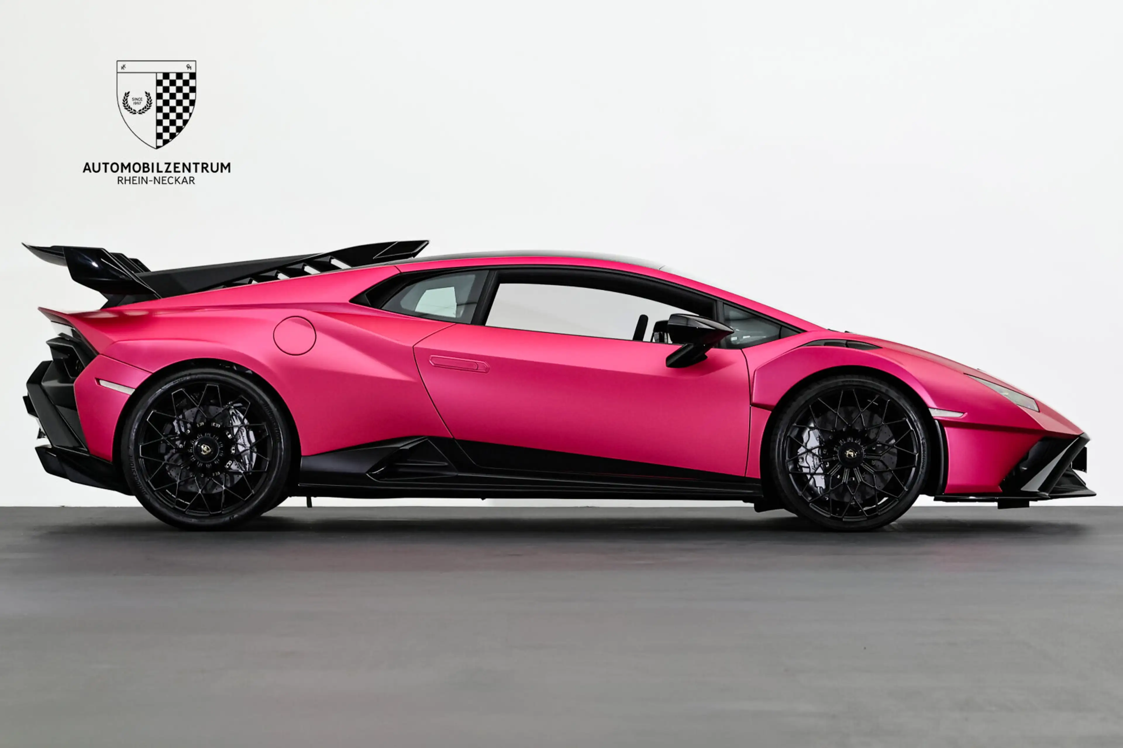 Lamborghini Huracán Huracán STO FullCarbon/RacingSeats/Camera/PPF — photo 7