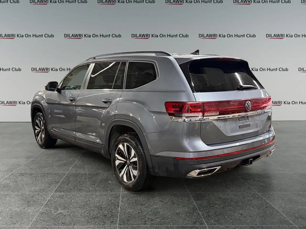 Volkswagen Atlas снимка Volkswagen Atlas