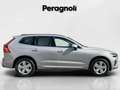 Volvo XC60 B4 D AWD CORE AUTOMATICA srebrna - thumbnail 4