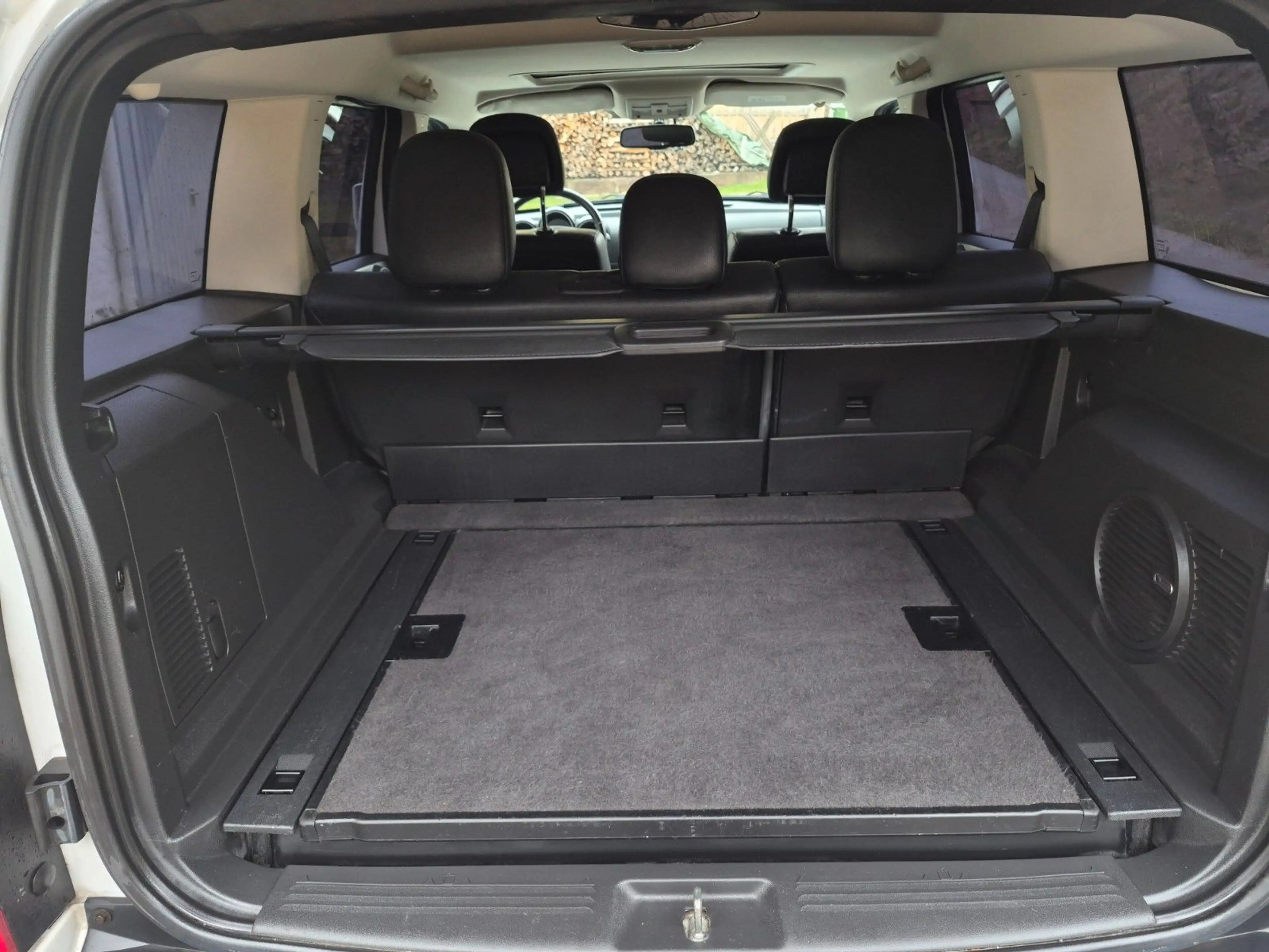 Dodge Nitro R/T — photo 9